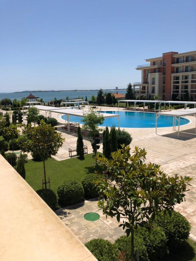 Private Apartment 156 In Prestige Fort Beach Sveti Vlas Eksteriør bilde