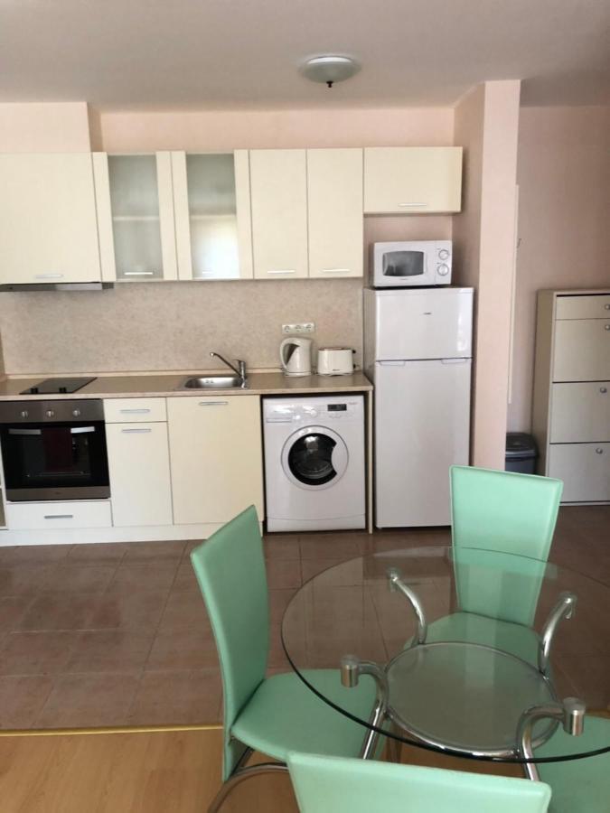 Private Apartment 156 In Prestige Fort Beach Sveti Vlas Eksteriør bilde
